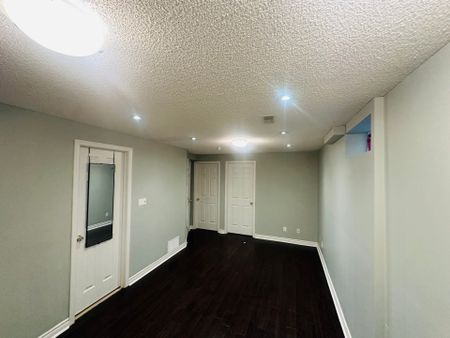 For Lease - 776 Mccue Drive, Oshawa, Ontario - Photo 5