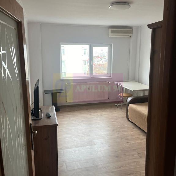 Garsoniera Banu Manta. - Fotografie 1