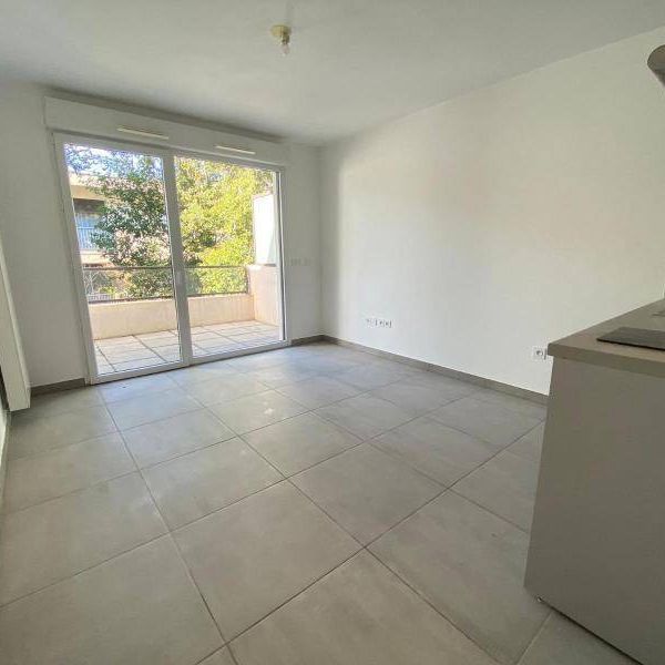 Location appartement récent 1 pièce 23.53 m² à Montpellier (34000) - Photo 1