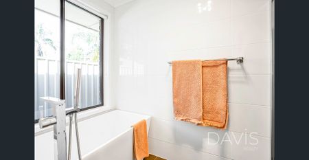 Fully Renovated Family Home with Multiple Living Areas, Huge Entertaining Space & Energy-Saving Solar! - Photo 3