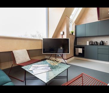 2 Bed Penthouse, Archway Road, N6 - Photo 3