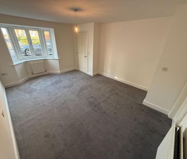 3 bedroom townhouse to rent - Photo 2