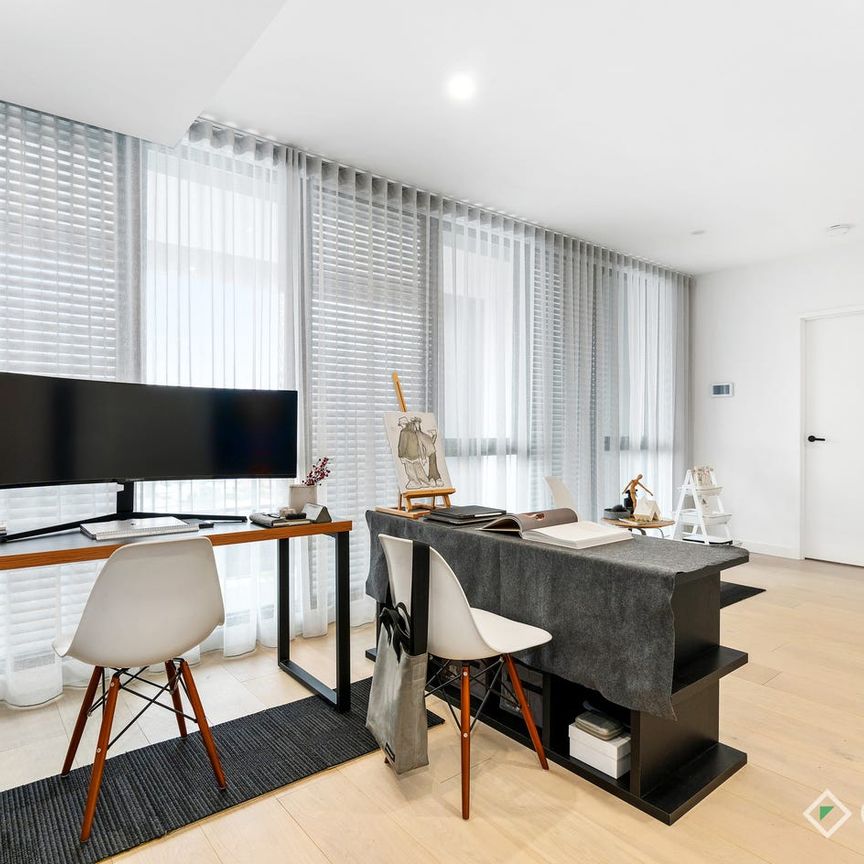 A Penthouse of Unmatched Elegance & Comfort - Photo 1