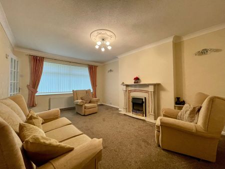 Cherrytree Drive, Wakefield, Walton - Photo 2
