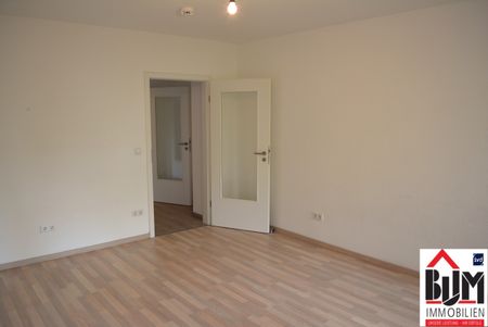 *Gepflegt - 2 Zimmer - Loggia - Einbauküche - frei* - Foto 2