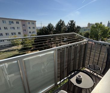 Prenájom priestranného 2-izbového bytu s balkónom na Severe - Photo 1