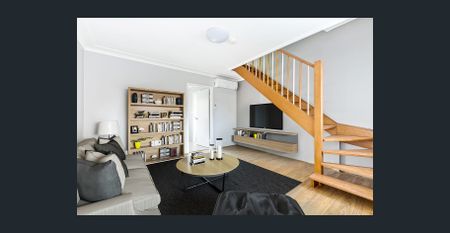 Modern Two Bedroom Unit/Townhouse - Photo 2