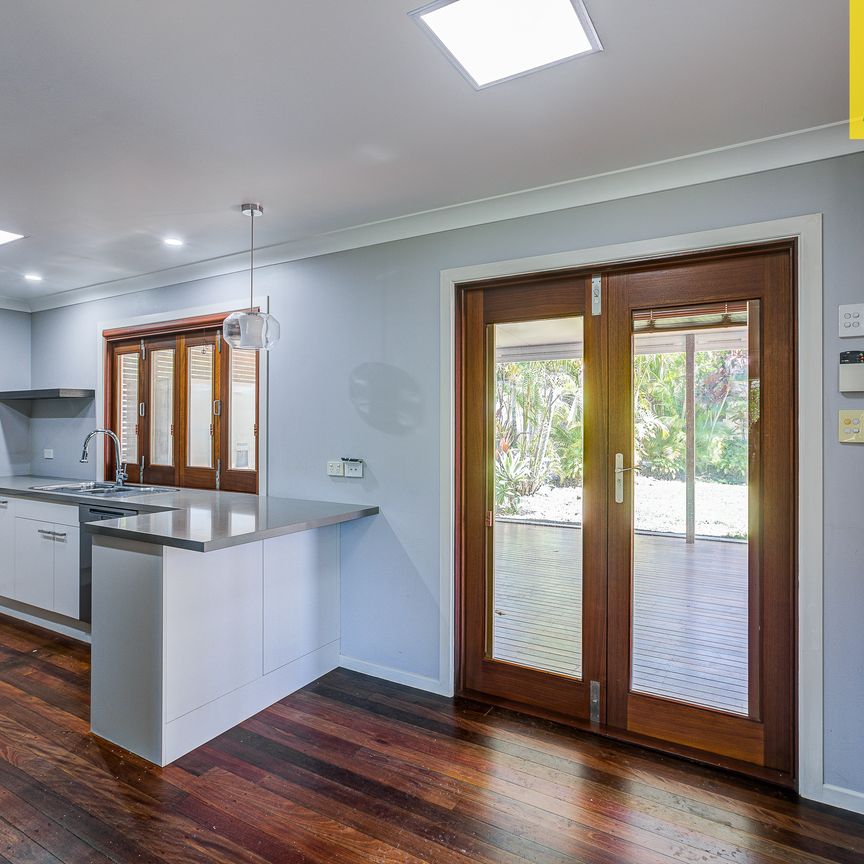 42 Roseland Avenue, Rochedale South QLD 4123 - House For Rent - $895 | Domain - Photo 1