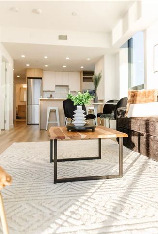 Luxury Penthouse – SEASONAL - Photo 5