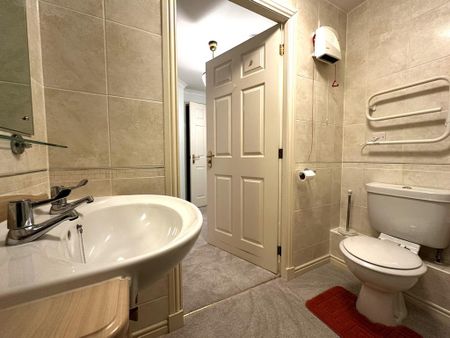 1 bedroom flat to rent - Photo 5