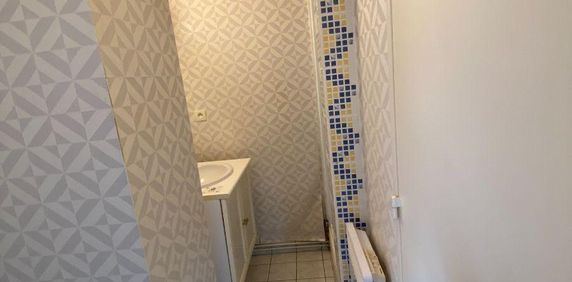 ROMILLE, rue de Galerne, type 1 bis, 27,10 m², 2ème étage d'une résidence de 2001, comprenant: ... - Photo 2