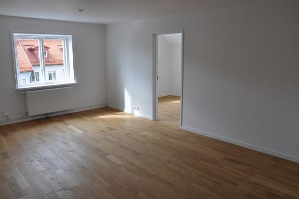 APARTMENT FOR RENT IN BROMMA - Foto 1
