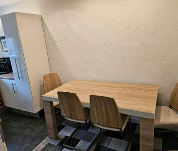 2 Zimmer Küche Diele Bad in 51469 Bergisch Gladbach - Photo 3