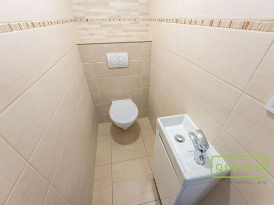Pronájem bytu 3+kk 62 m2 - Photo 1