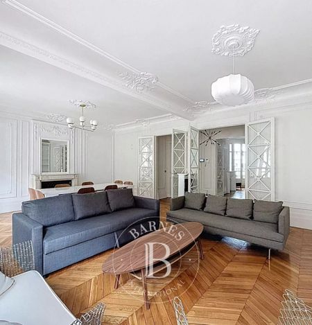 Appartement • La Plaine des Sablons - Photo 2