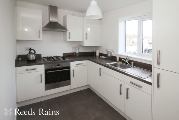 2 bedroom apartment to rent - Photo 1