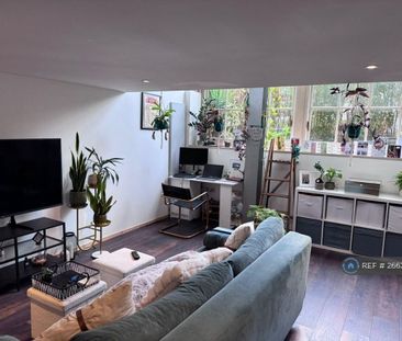 2 bedroom flat to rent - Photo 6