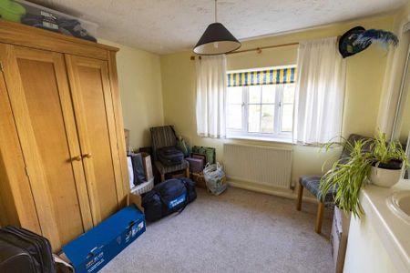 2 bedroom terraced house to rent - Photo 4