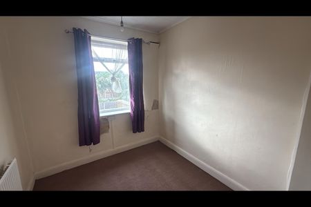 3 Bed Detached House, Roslyn Close, CR4 - Photo 5