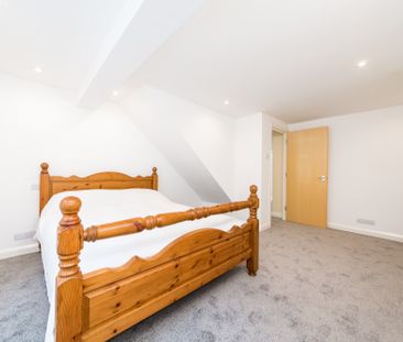 4 bedroom maisonette to rent - Photo 1