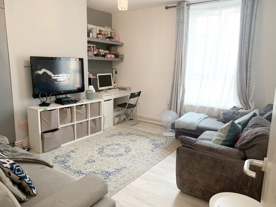 1 Bed Flat, Ledbury House, SE22 - Photo 1