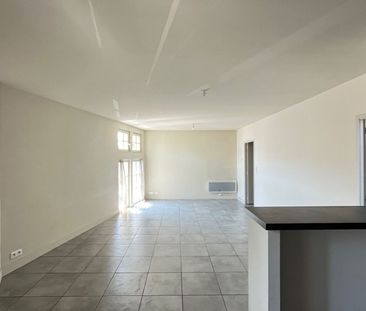 Appartement à louer - Photo 2