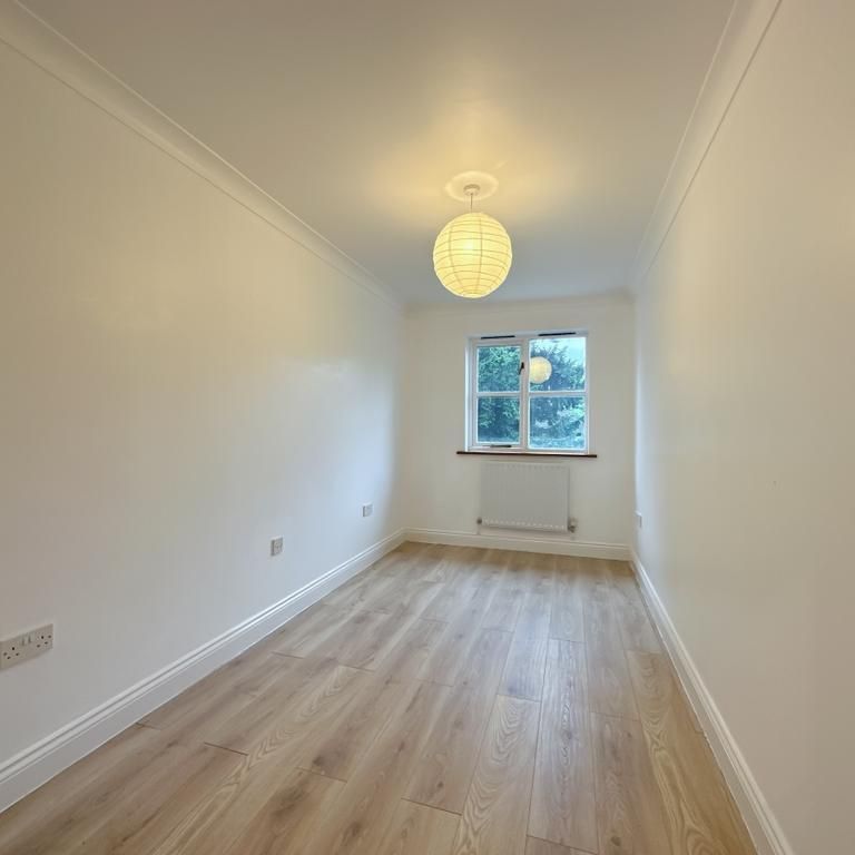 4 bedroom house to rent - Photo 1