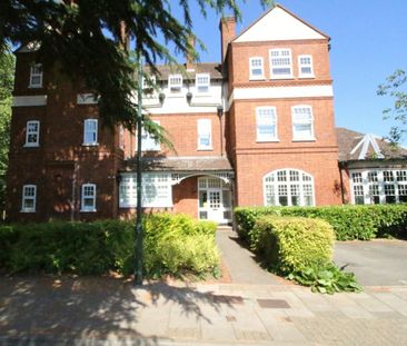 Flat to rent on - Photo 3