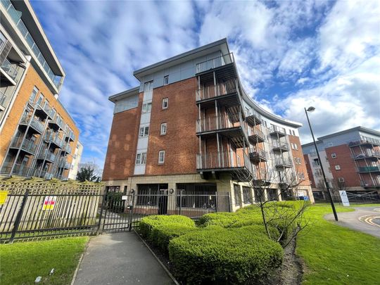 Spinner House, 1A Elmira Way, Salford Quays, Greater Manchester, M5 3LH - Photo 1