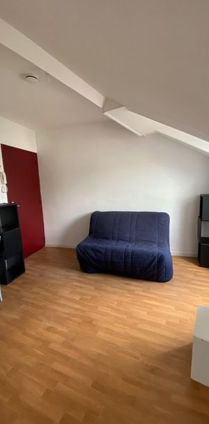 Location Appartement 1 pièce 17m² CHATEAUBRIANT 44110 - Photo 1