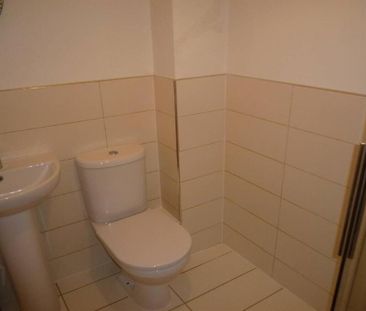 B8 The Limes, Belfast, BT4 2AT - Photo 6