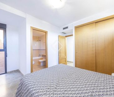 3 bedroom luxury penthouse for rent in Valencia, Spain - Photo 5