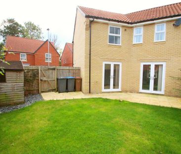 3 bedroom end of terrace to rent Franklin Road, Saxmundham IP17 - Photo 3
