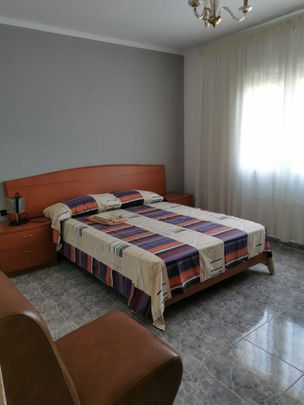 Piso de alquiler en Flix - Photo 1