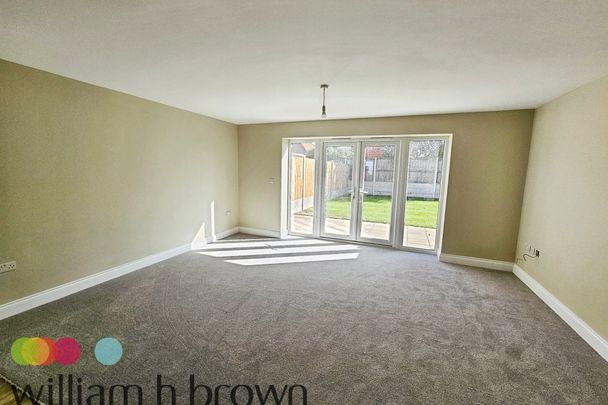 Southminster Road - Photo 1