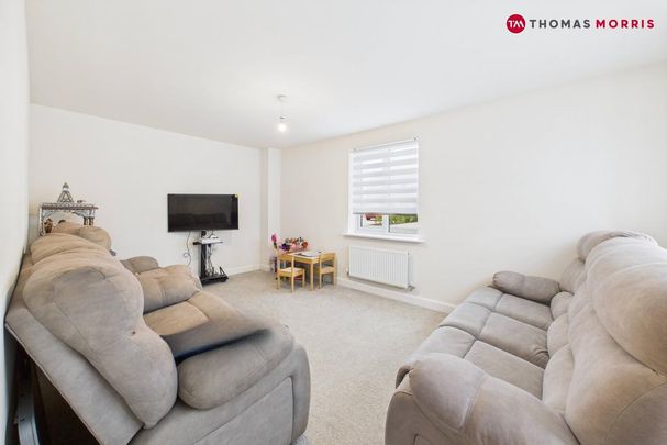 4 bedroom detached house to rent - Photo 1