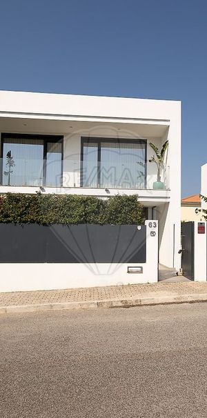 Moradia T4 em Lisboa - Photo 1