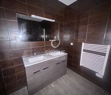 Location Appartement 5 pièces 89m² ALBI 81000 - Photo 4