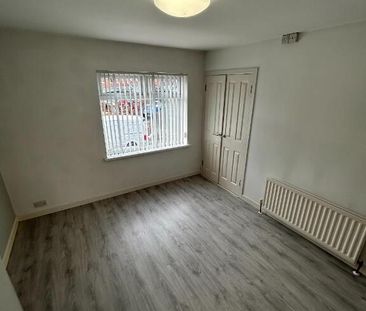 4 Northwood Crescent, Belfast, BT15 3QQ - Photo 4