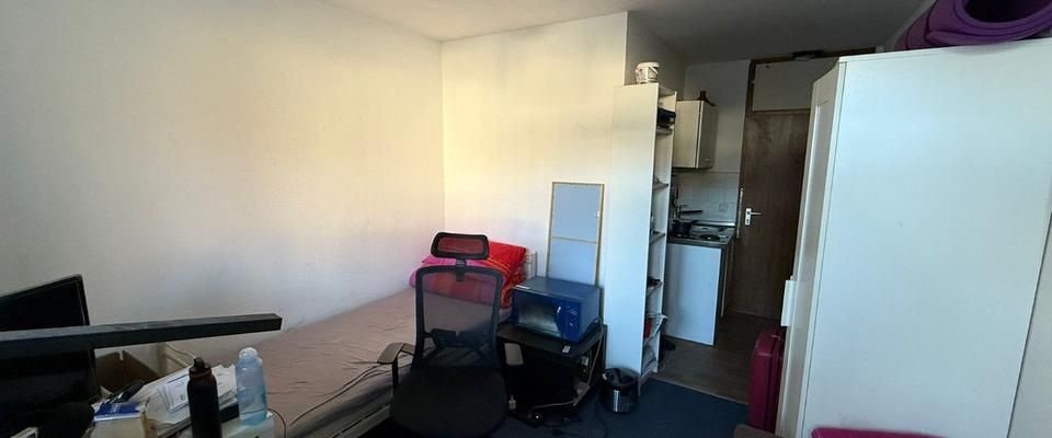 Eine ein zimmer Wohnung nähe Hbf, Stadtmitte - Photo 1