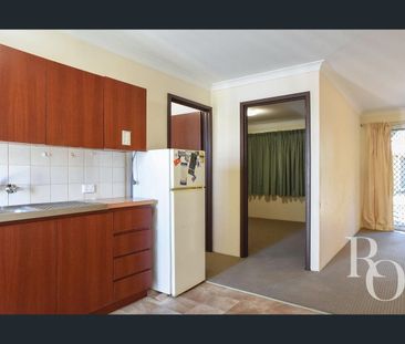 Lock & Leave- Great Location - Viewing Monday 12th October 2026 at ... - Photo 5