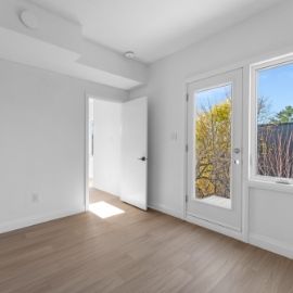 368 Tweedsmuir Ave #104, Ottawa, ON K1Z 5N4, Canada - Photo 1