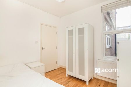 3 bedroom flat to rent - Photo 5