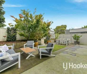 Prestigious Lakeside Living! - Photo 5