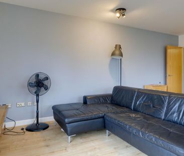 1 bedroom flat to rent - Photo 3