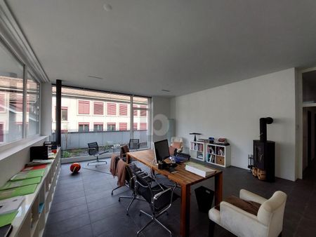 READY WITH LOVELY VIEW IN THE MIDDLE OF THE VILLAGE - Foto 5