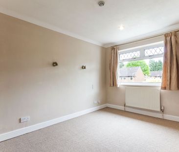 3 bedroom terraced to rent - Photo 2