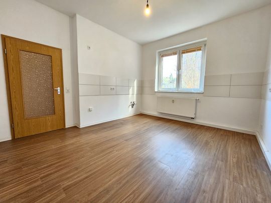 Schöne renovierte 3-Zimmer Wohnung mit Balkon - Foto 1