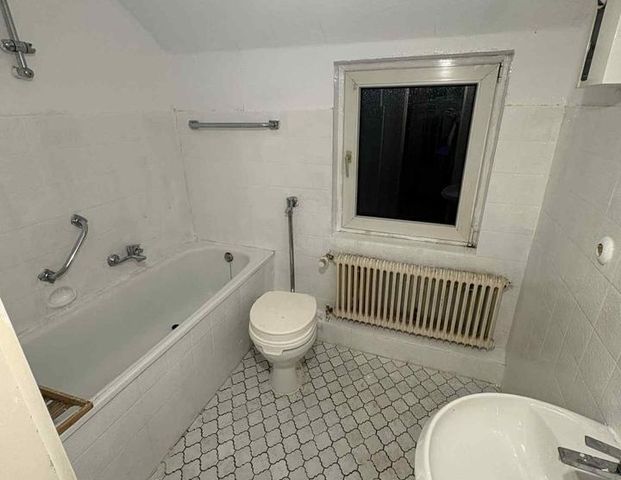 Wohnung in ruhiger Lage mit großem Garten zu vermieten - Photo 1