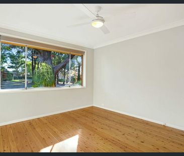 Three Bedroom home in prime location - Photo 1